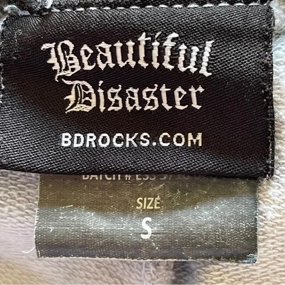 Beautiful Disaster Women's Black and White Pajama Shorts - Picture 6 of 6